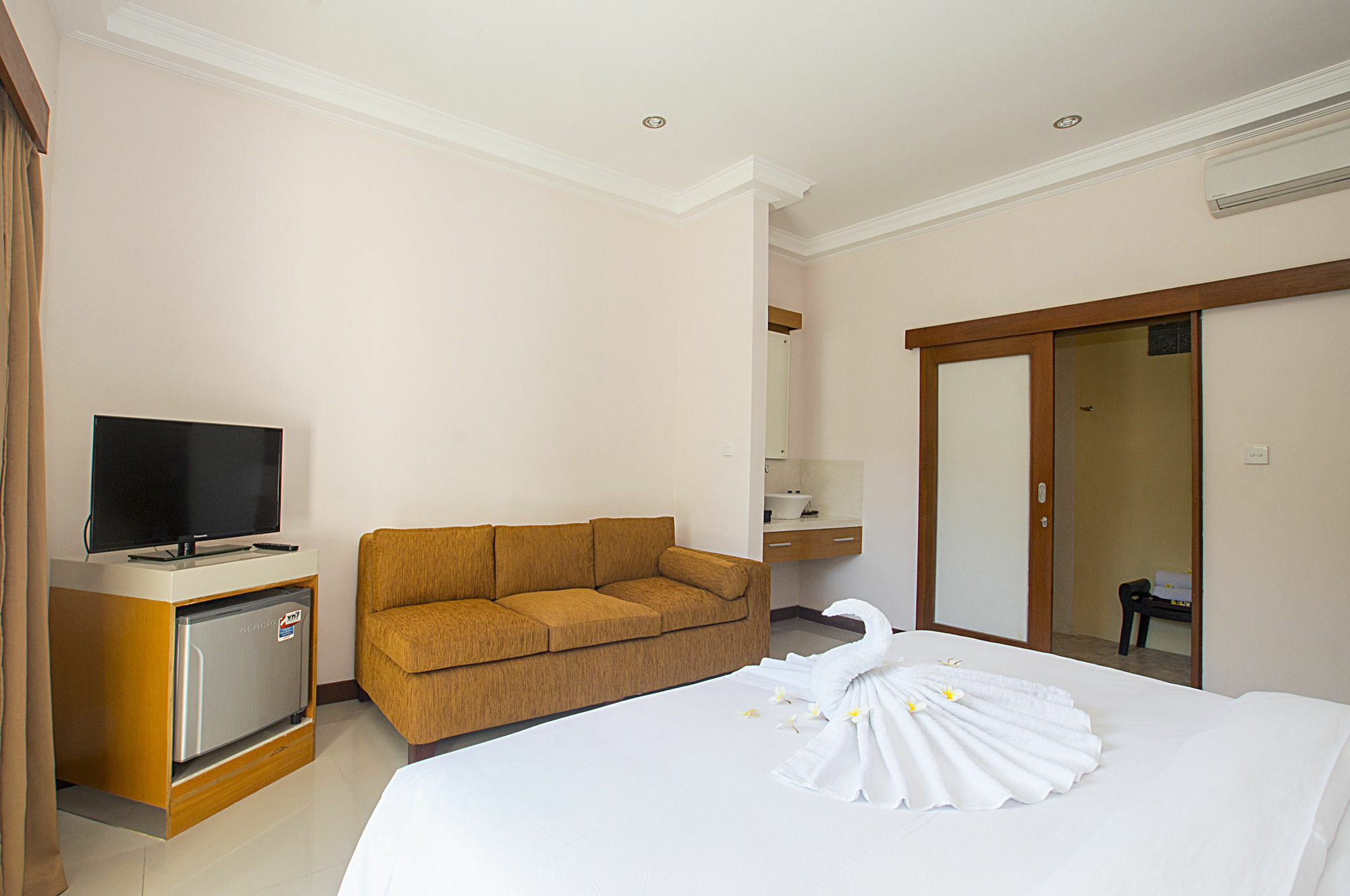 Md Guesthouse By Best Deals Asia Hospitality Seminyak  Exterior photo